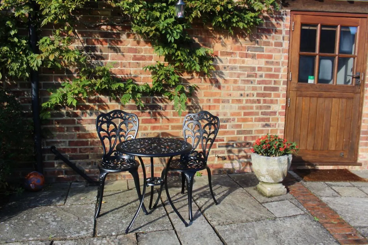 Grade 2 Listed Barn On The Edge Of Bournemouth And The New Forest Villa United Kingdom