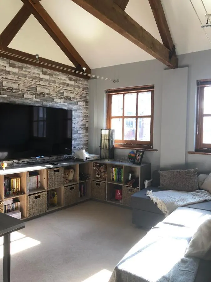 Grade 2 Listed Barn On The Edge Of Bournemouth And The New Forest Villa