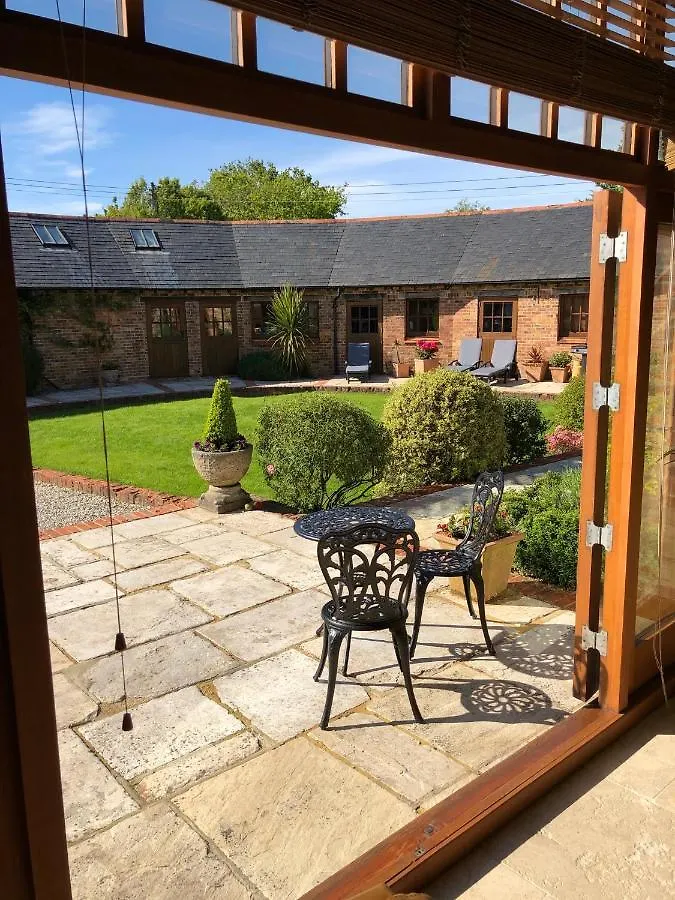 Holiday home Grade 2 Listed Barn On The Edge Of Bournemouth And The New Forest Villa United Kingdom
