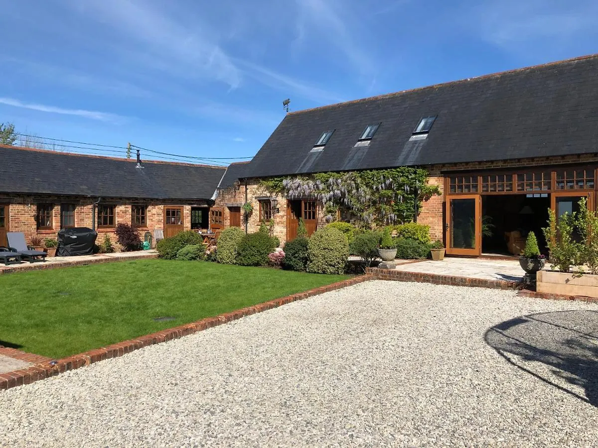 Holiday home Grade 2 Listed Barn On The Edge Of Bournemouth And The New Forest Villa United Kingdom