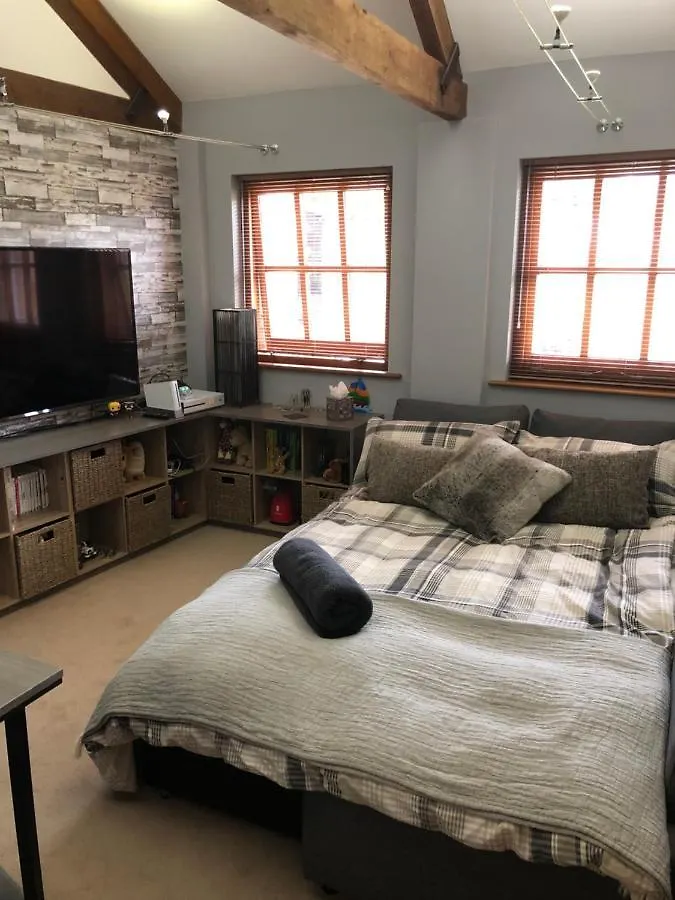 Holiday home Grade 2 Listed Barn On The Edge Of Bournemouth And The New Forest Villa