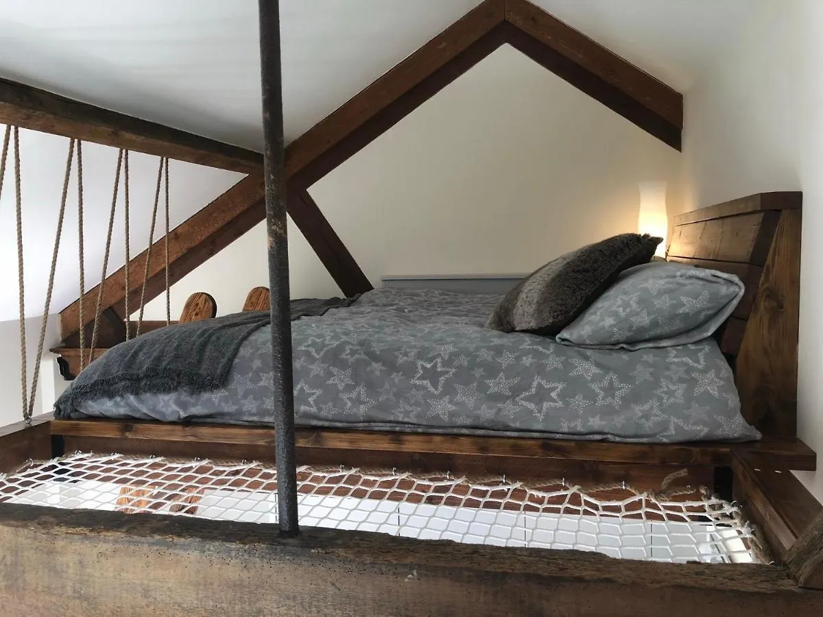 Grade 2 Listed Barn On The Edge Of Bournemouth And The New Forest Villa