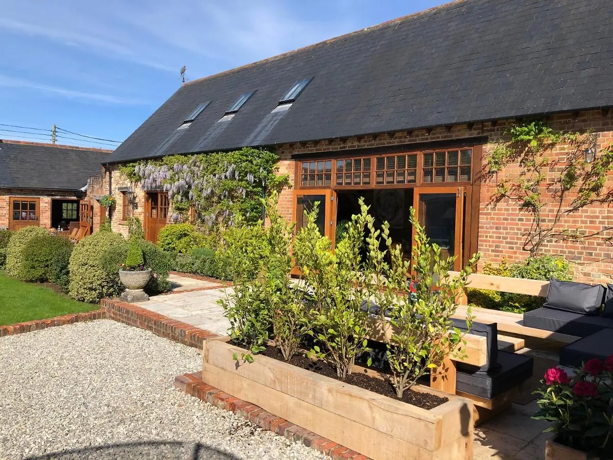 Grade 2 Listed Barn On The Edge Of Bournemouth And The New Forest Villa Holiday home
