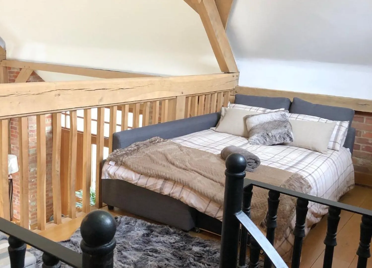 Holiday home Grade 2 Listed Barn On The Edge Of Bournemouth And The New Forest Villa